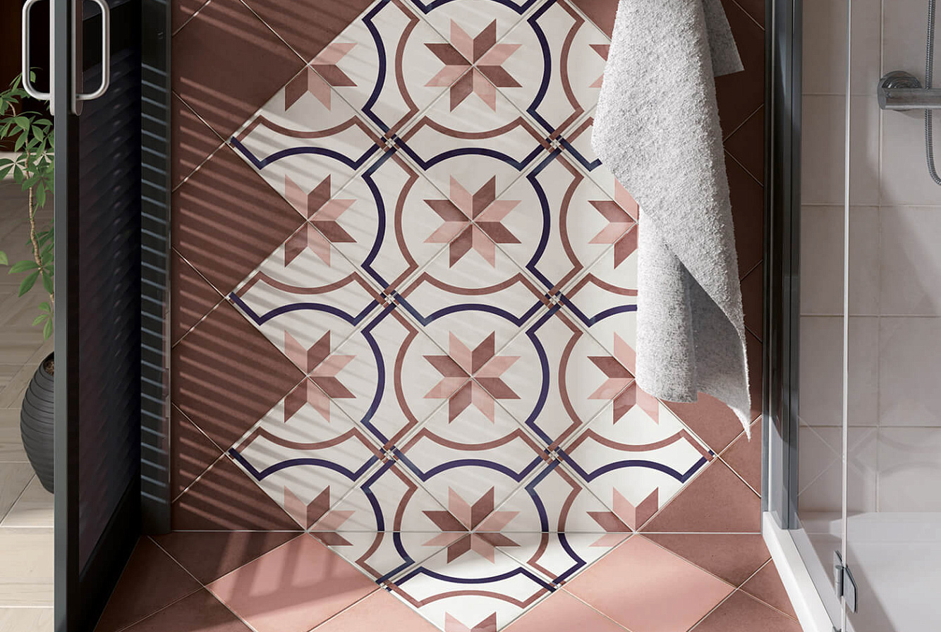 ART NOUVEAU CORAL PINK / BURGUNDY / EMBASSY COLOR